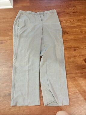 Sag Harbor Women's Light Gray Straight-Leg Dress Pants